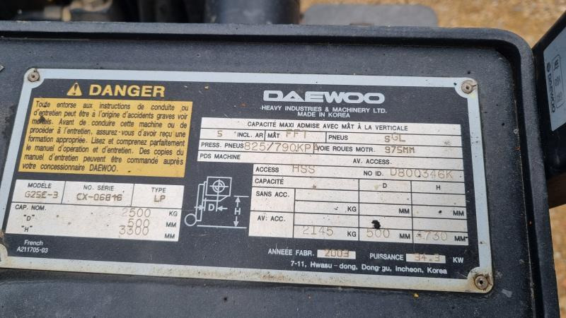Dieselový vysokozdvižný vozík Komatsu FD25T: obrázek 6