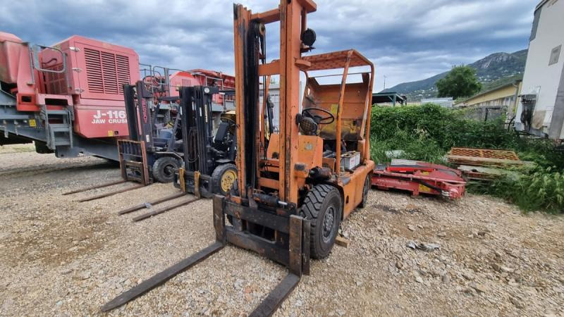 Komatsu FD25T - Dieselový vysokozdvižný vozík: obrázek 2 Komatsu FD25T - Dieselový vysokozdvižný vozík: obrázek 2