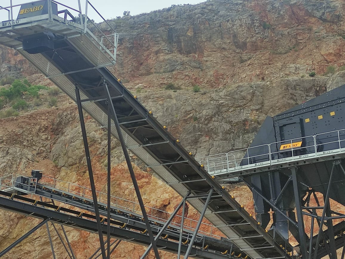 Nový Pásový dopravník FABO Conveyor belt: obrázek 35