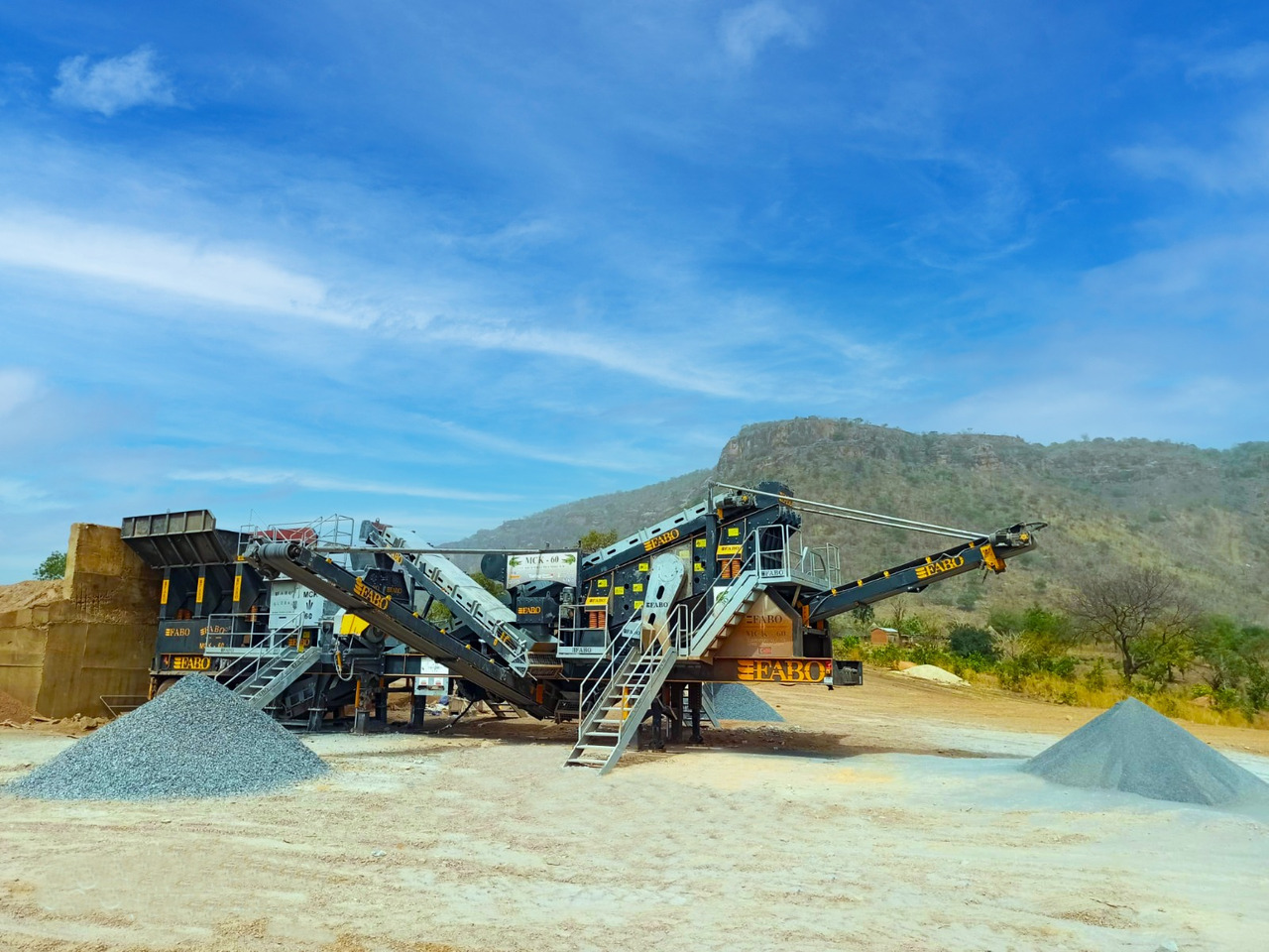 FABO Mobile crusher - Mobilní drtič: obrázek 2 FABO Mobile crusher - Mobilní drtič: obrázek 2