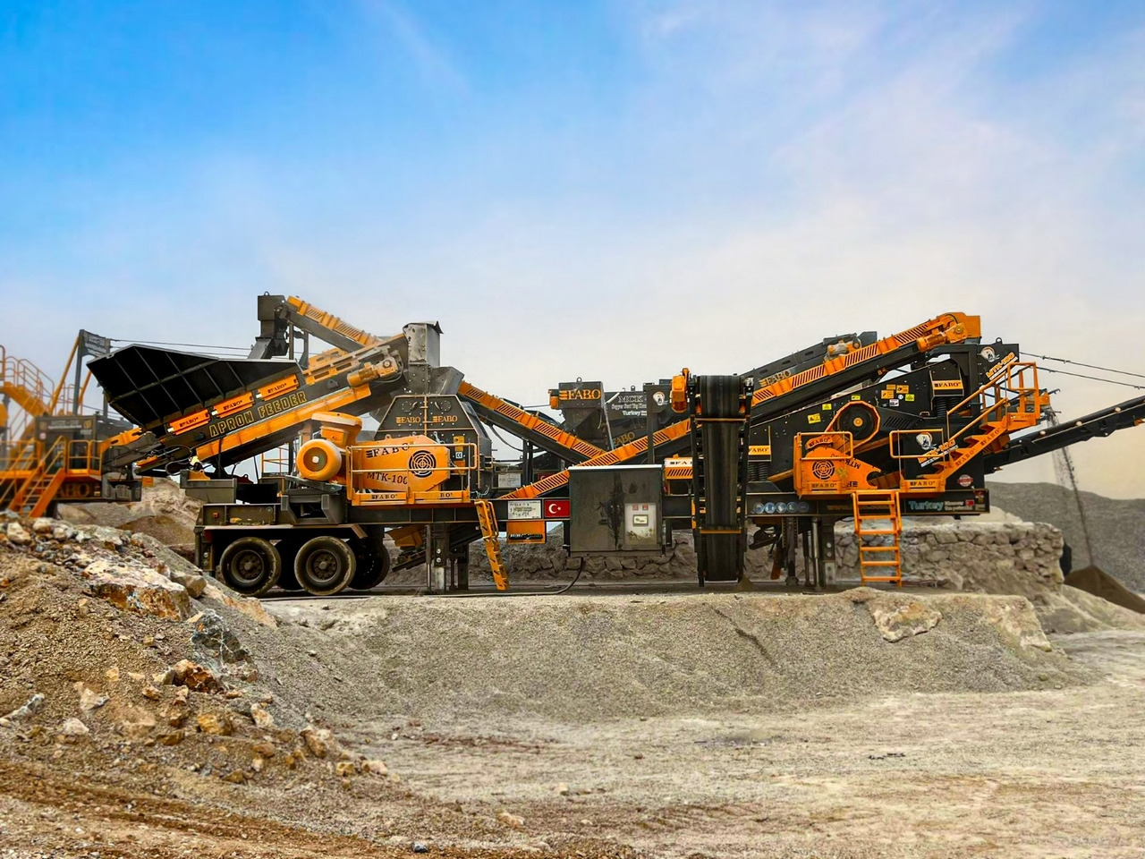 FABO Mobile crusher - Mobilní drtič: obrázek 3 FABO Mobile crusher - Mobilní drtič: obrázek 3