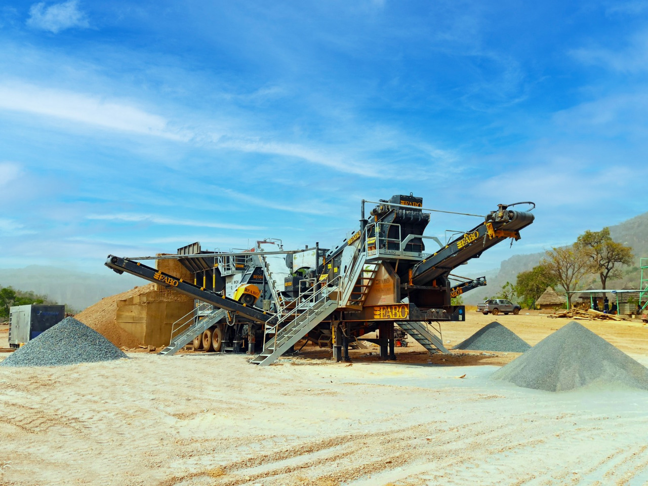 FABO Mobile crusher - Mobilní drtič: obrázek 1 FABO Mobile crusher - Mobilní drtič: obrázek 1