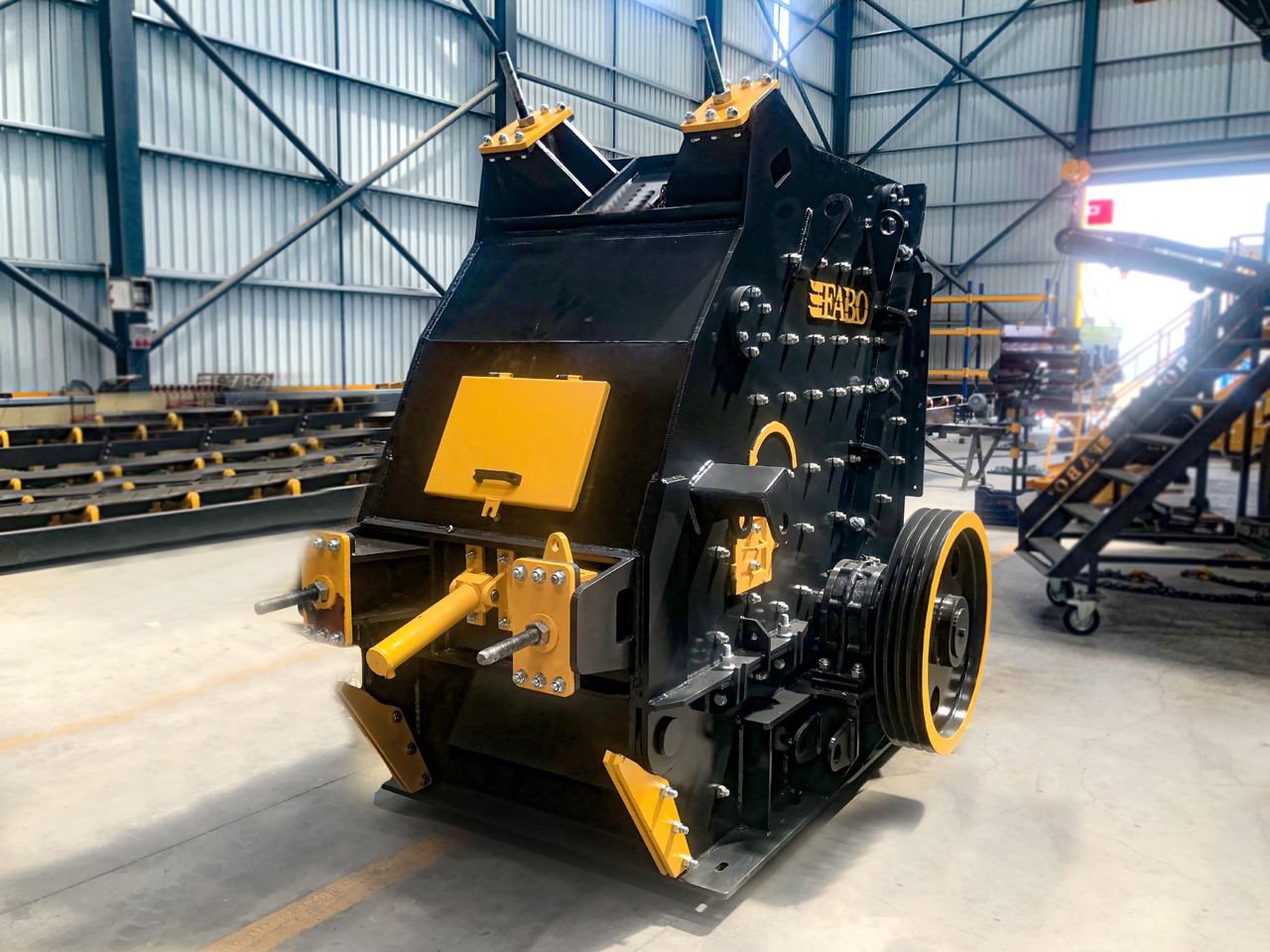 FABO impact crusher - Nárazový drtič: obrázek 2 FABO impact crusher - Nárazový drtič: obrázek 2