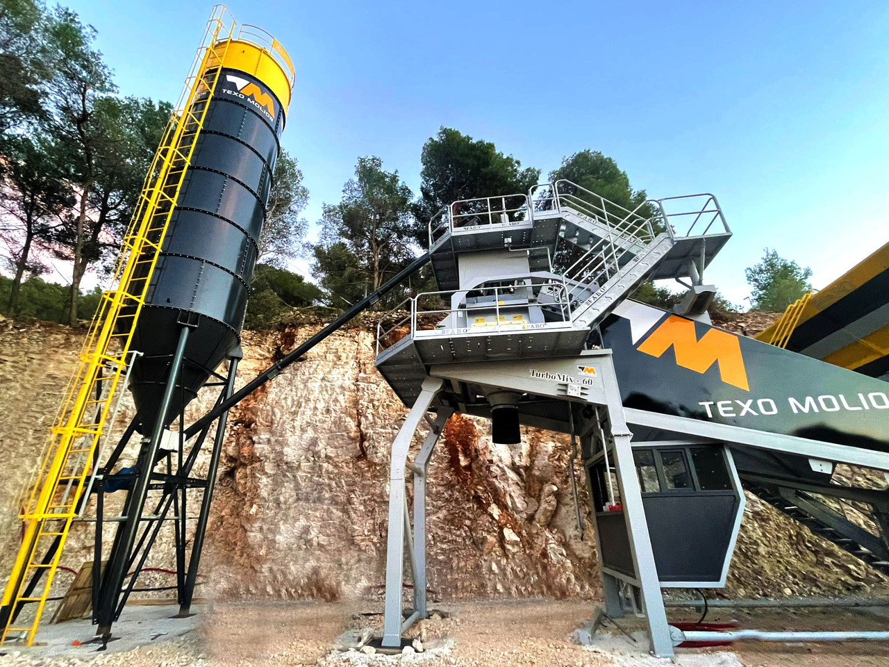 FABO mobile concrete batching plant - Betonárna: obrázek 1 FABO mobile concrete batching plant - Betonárna: obrázek 1