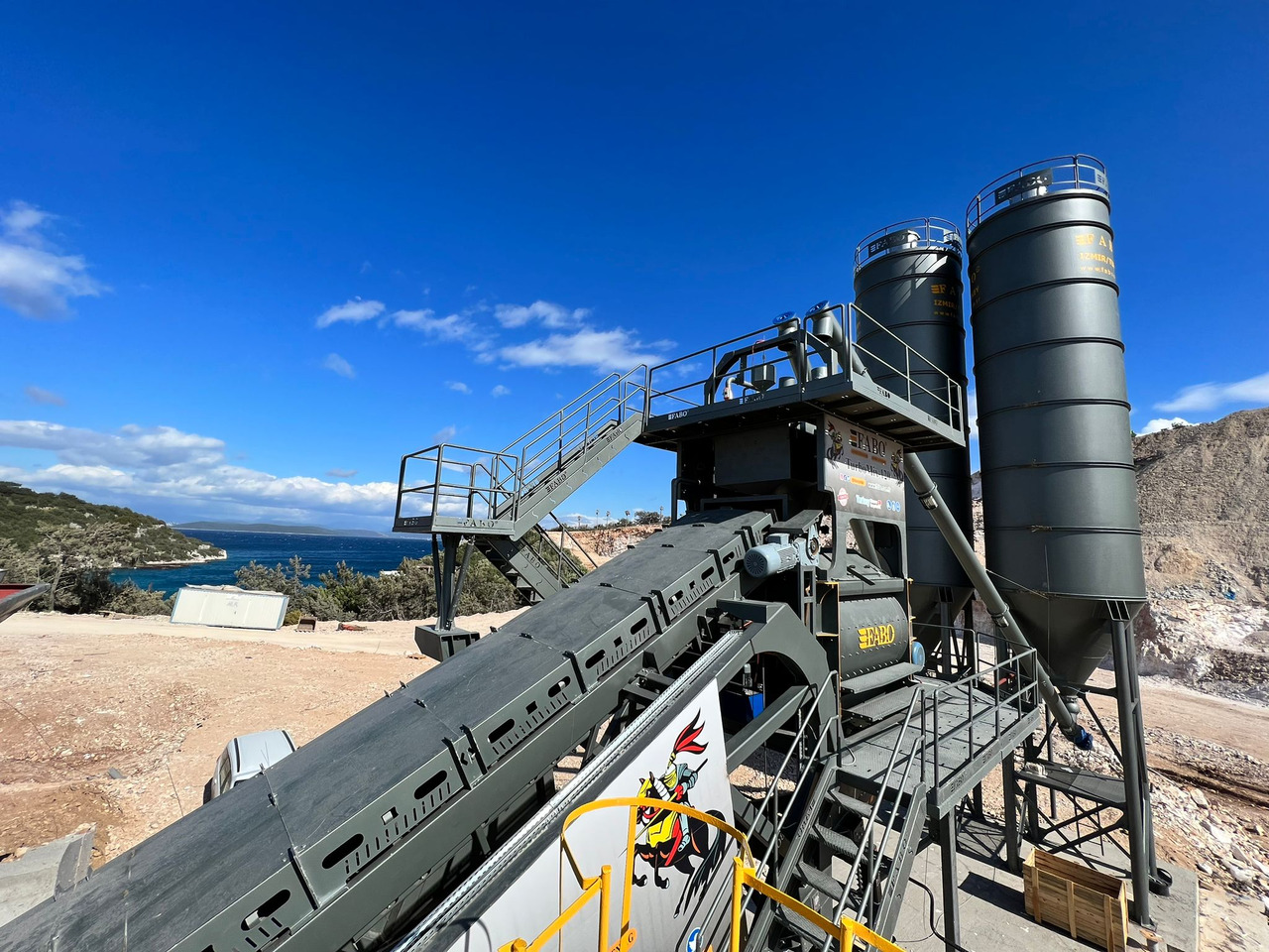 FABO mobile concrete batching plant - Betonárna: obrázek 4 FABO mobile concrete batching plant - Betonárna: obrázek 4