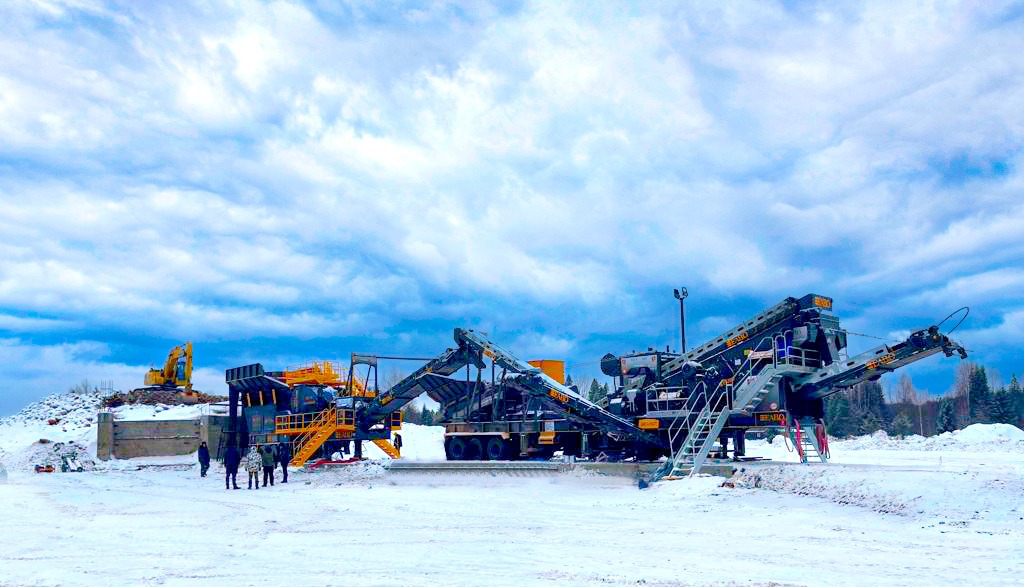 Nový Čelisťový drtič FABO mobile jaw crusher: obrázek 8