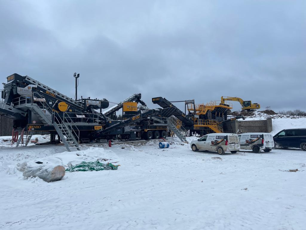Nový Čelisťový drtič FABO mobile jaw crusher: obrázek 12