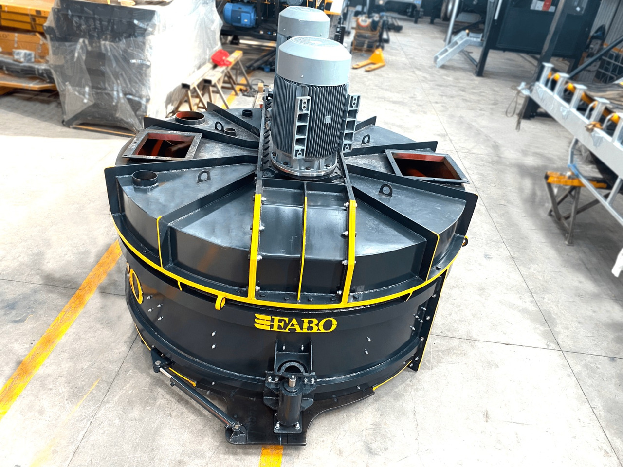 FABO twin shaft mixer - Stavební míchačka: obrázek 4 FABO twin shaft mixer - Stavební míchačka: obrázek 4