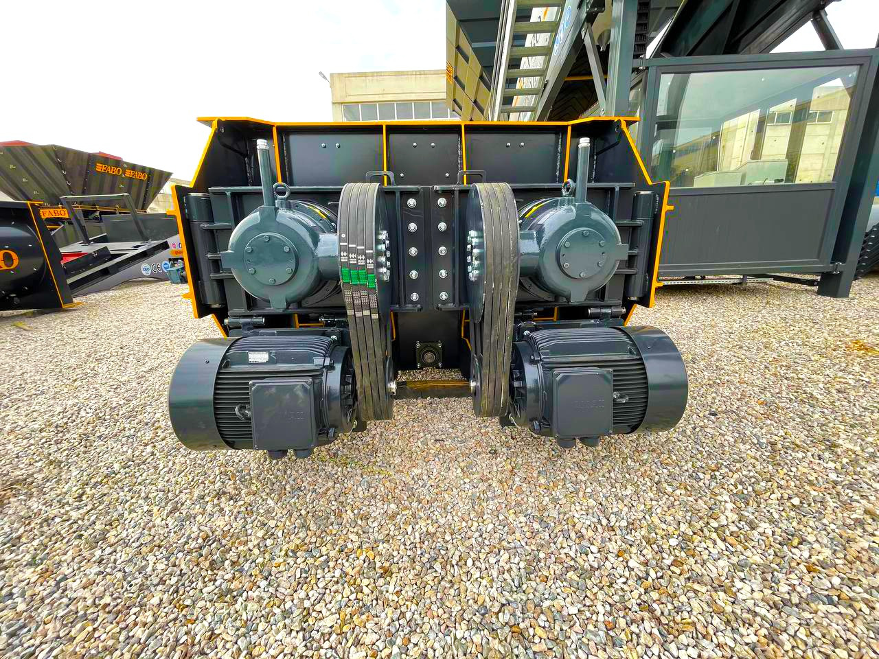 FABO twin shaft mixer - Stavební míchačka: obrázek 3 FABO twin shaft mixer - Stavební míchačka: obrázek 3