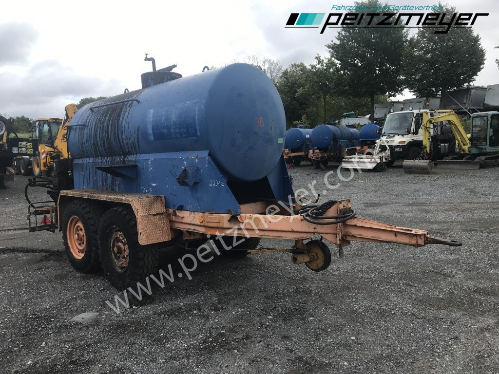 BATHE TANDEMANHÄNGER Bitum / Teerkocher 3,5 m³ - Rozstřikovač živic: obrázek 4 BATHE TANDEMANHÄNGER Bitum / Teerkocher 3,5 m³ - Rozstřikovač živic: obrázek 4