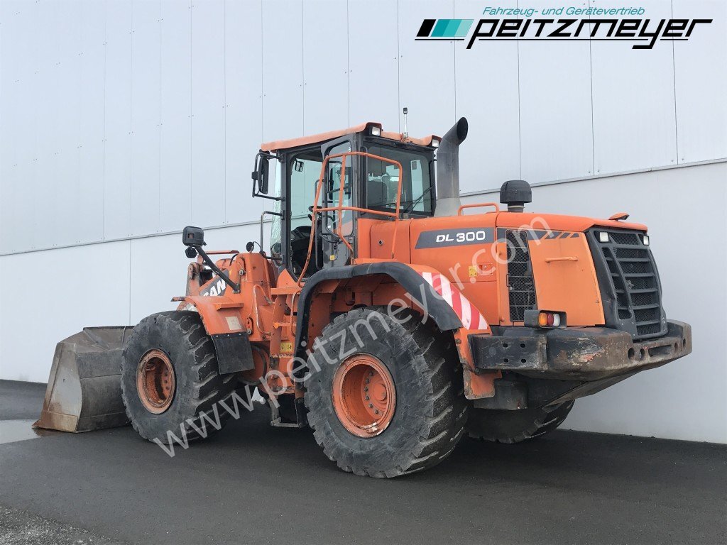 Doosan Radlader DL 300-3 - Kolový nakladač: obrázek 4 Doosan Radlader DL 300-3 - Kolový nakladač: obrázek 4