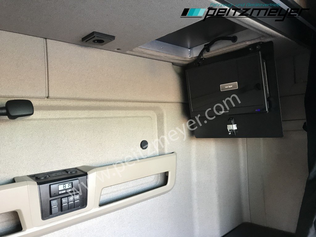 Chladírenský nákladní automobil MAN TGX 26.540 FLL Tiefkühlkoffer: obrázek 17