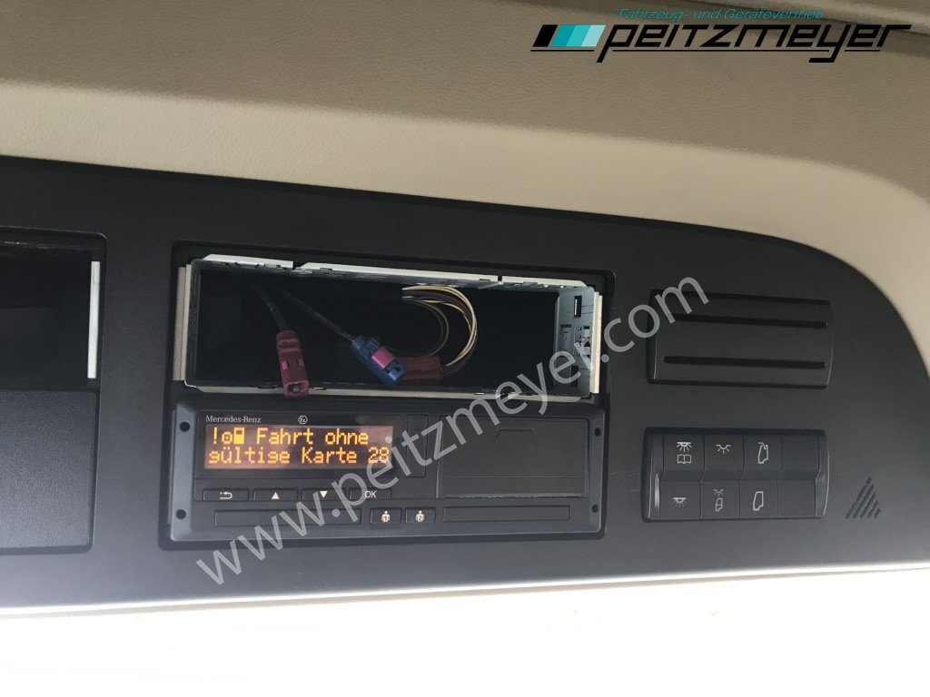 Plachtový nákladní auto MERCEDES-BENZ Actros 1832 LL Pritsche + LBW EU 6: obrázek 12