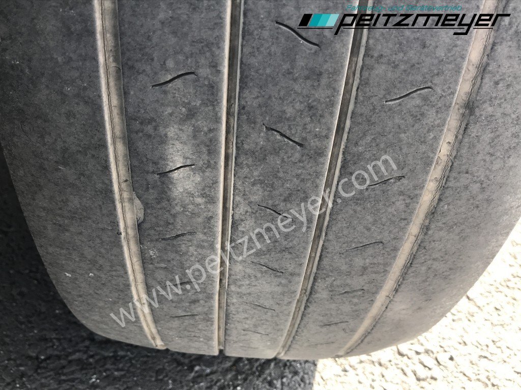 Plachtový nákladní auto MERCEDES-BENZ Actros 1832 LL Pritsche + LBW EU 6: obrázek 30