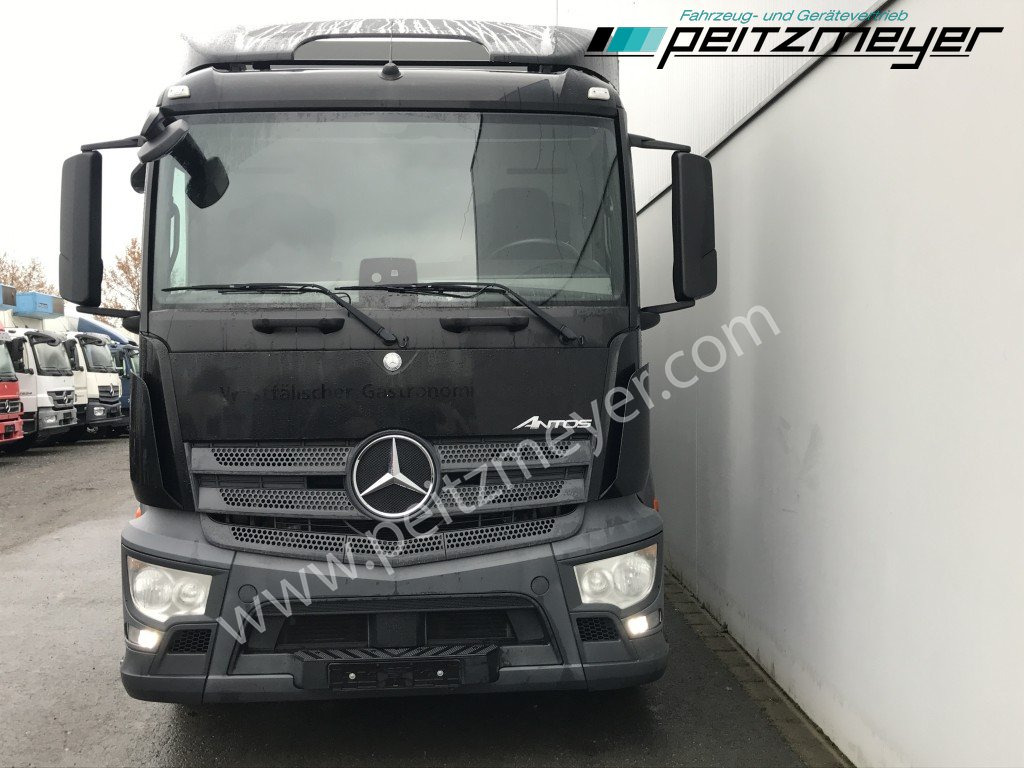 MERCEDES-BENZ Antos 2543 LL Getränke Schiebeplane Retarder, 2 x AHK, LBW 2 t., Lenkachse - Přepravník nápojů: obrázek 5 MERCEDES-BENZ Antos 2543 LL Getränke Schiebeplane Retarder, 2 x AHK, LBW 2 t., Lenkachse - Přepravník nápojů: obrázek 5