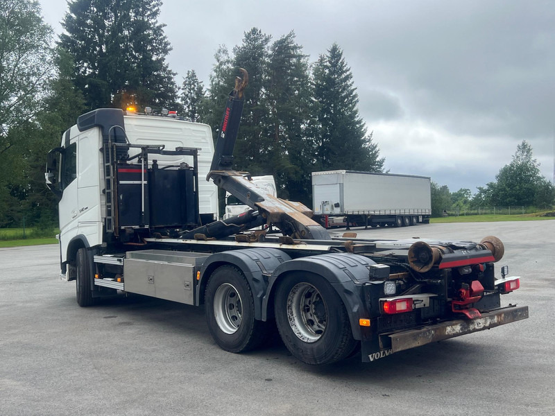 Volvo FH540 6X2 MULTILIFT 22T - Hákový nosič kontejnerů: obrázek 4 Volvo FH540 6X2 MULTILIFT 22T - Hákový nosič kontejnerů: obrázek 4