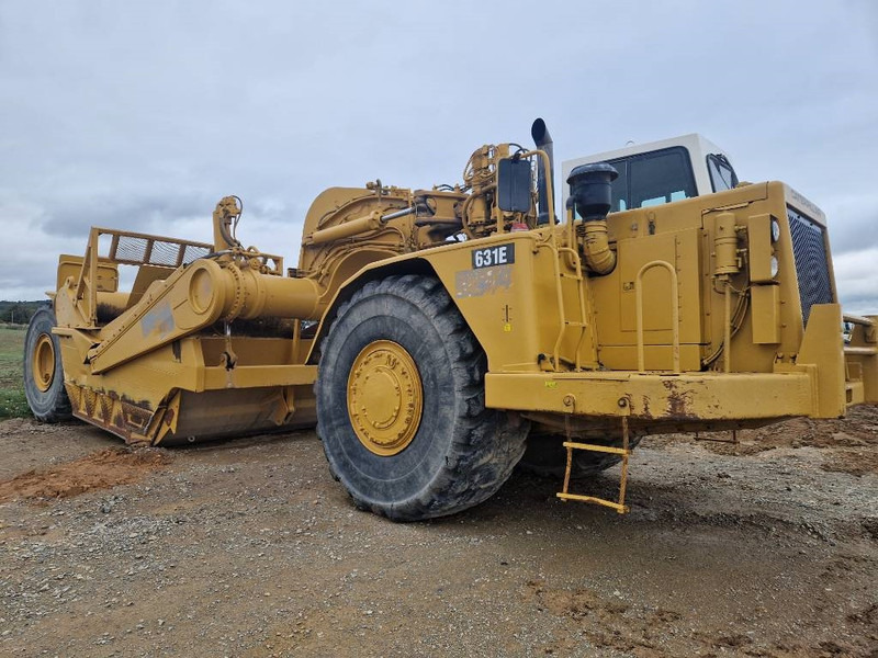 Cat 631 E (3 pieces available soon) - Skrejpr: obrázek 4 Cat 631 E (3 pieces available soon) - Skrejpr: obrázek 4