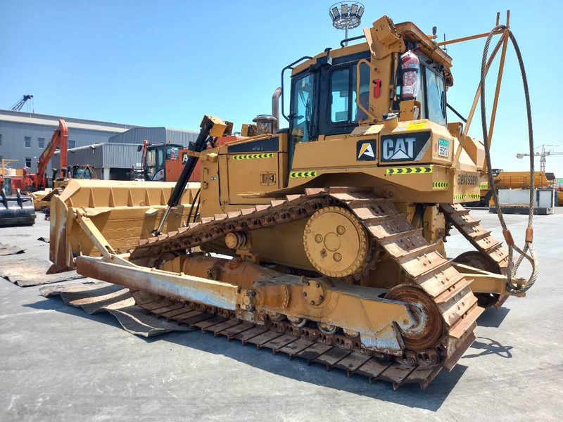 Cat D6T LGP (Abu Dhabi) - Buldozer: obrázek 2 Cat D6T LGP (Abu Dhabi) - Buldozer: obrázek 2
