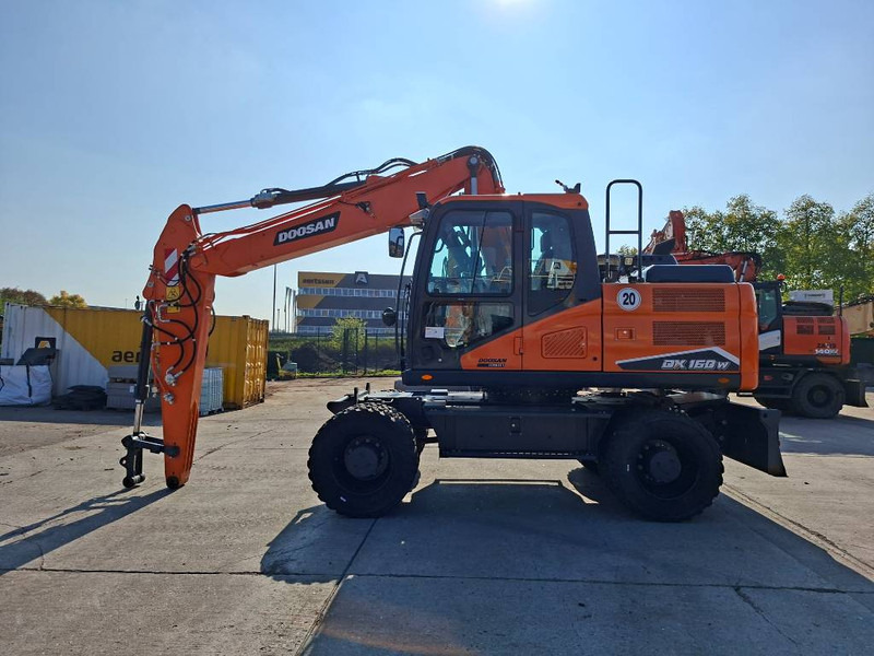 Doosan DX 160 W-7 (EX Demo) - Kolesové rýpadlo: obrázek 1 Doosan DX 160 W-7 (EX Demo) - Kolesové rýpadlo: obrázek 1