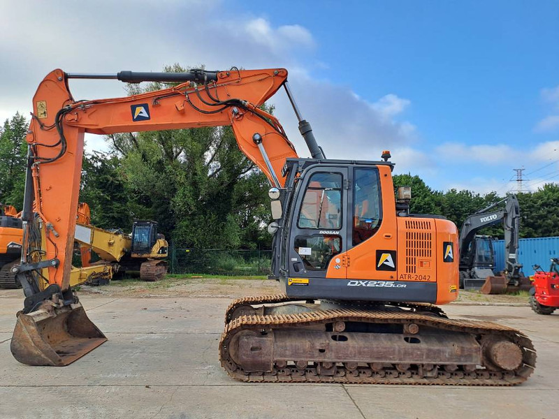 Doosan DX 235 LCR-5 - Pásové rýpadlo: obrázek 1 Doosan DX 235 LCR-5 - Pásové rýpadlo: obrázek 1