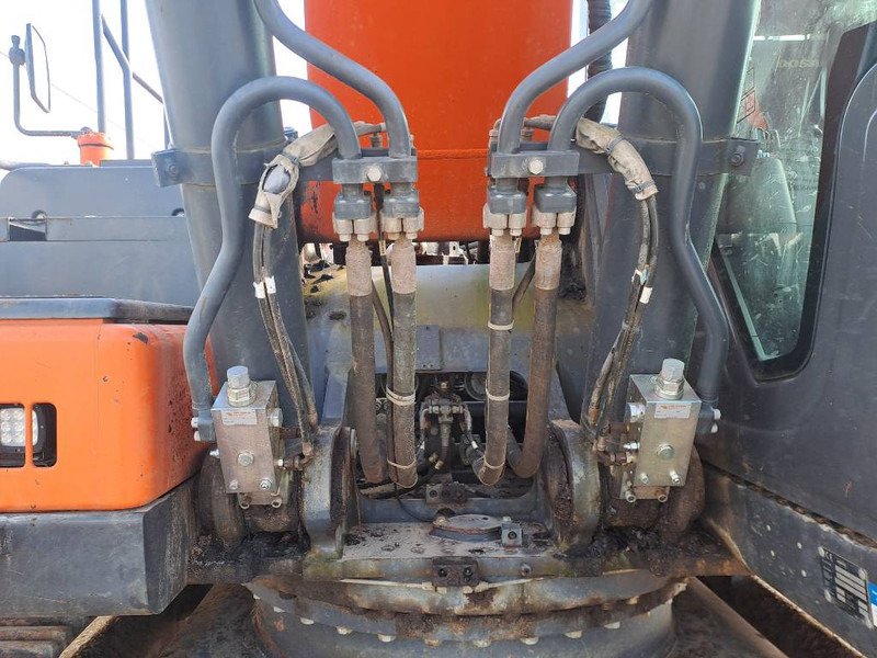 Pásové rýpadlo Doosan DX340LC-5 (with full Topcon 3D GPS): obrázek 10
