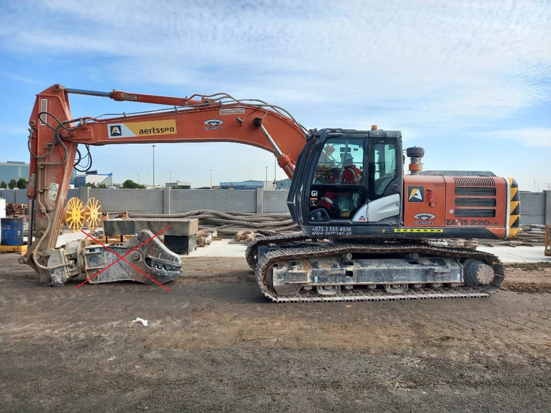 Hitachi ZX220 LC (Abu Dhabi) - Pásové rýpadlo: obrázek 1 Hitachi ZX220 LC (Abu Dhabi) - Pásové rýpadlo: obrázek 1
