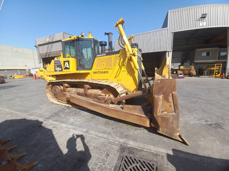 Komatsu D155A-6R (4 pieces available - Abu Dhabi) - Buldozer: obrázek 5 Komatsu D155A-6R (4 pieces available - Abu Dhabi) - Buldozer: obrázek 5