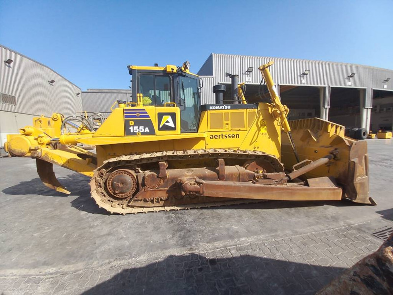 Komatsu D155A-6R (4 pieces available - Abu Dhabi) - Buldozer: obrázek 4 Komatsu D155A-6R (4 pieces available - Abu Dhabi) - Buldozer: obrázek 4