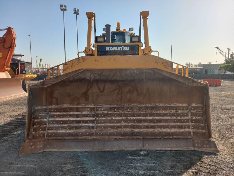 Komatsu D155A-6R (4pieces available in Abu Dhabi) - Buldozer: obrázek 5 Komatsu D155A-6R (4pieces available in Abu Dhabi) - Buldozer: obrázek 5