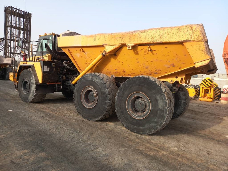 Komatsu HM400-3R (4 pcs available in Abu Dhabi) - Kloubový sklápěč: obrázek 2 Komatsu HM400-3R (4 pcs available in Abu Dhabi) - Kloubový sklápěč: obrázek 2