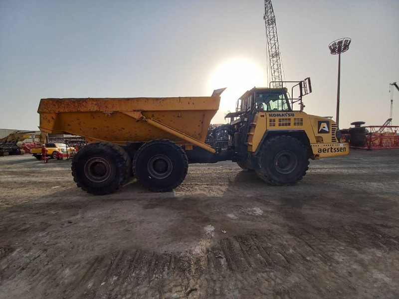 Komatsu HM400-3R (4 pcs available in Abu Dhabi) - Kloubový sklápěč: obrázek 4 Komatsu HM400-3R (4 pcs available in Abu Dhabi) - Kloubový sklápěč: obrázek 4
