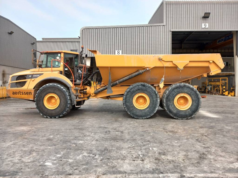 Volvo A40F (Abu Dhabi) - Kloubový sklápěč: obrázek 1 Volvo A40F (Abu Dhabi) - Kloubový sklápěč: obrázek 1