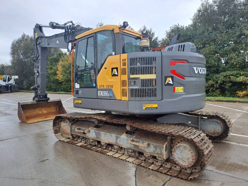 Volvo ECR 235 E - Pásové rýpadlo: obrázek 2 Volvo ECR 235 E - Pásové rýpadlo: obrázek 2