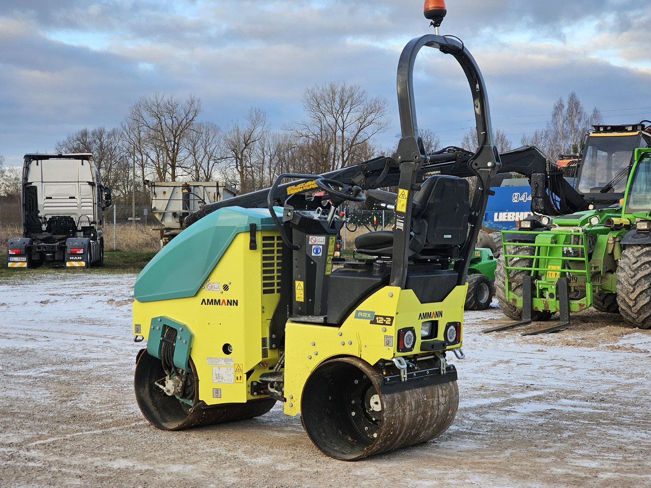 AMMANN ARX 12-2 - Válec: obrázek 3 AMMANN ARX 12-2 - Válec: obrázek 3