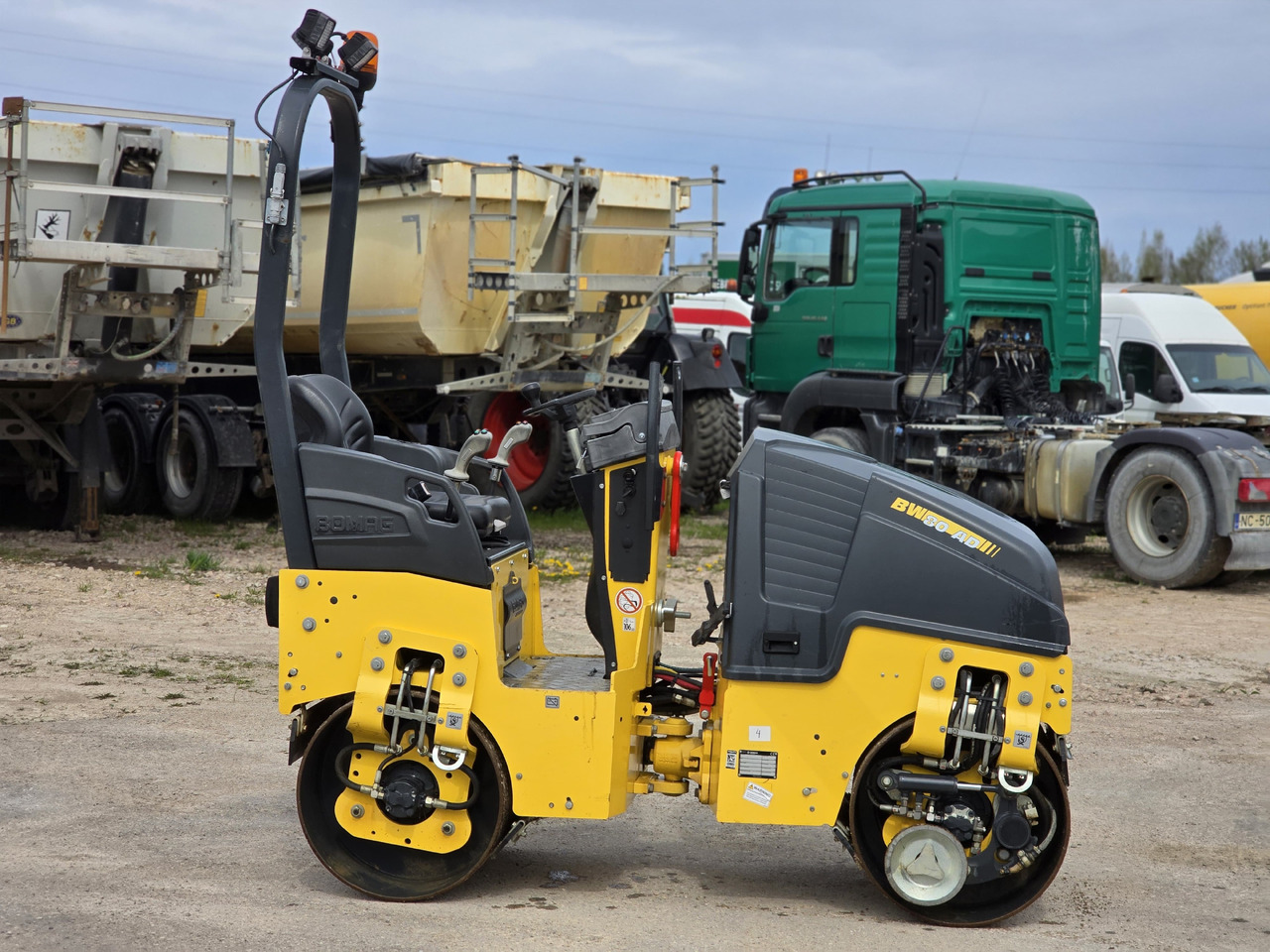 BOMAG BW80-AD5 - Mini válec: obrázek 2 BOMAG BW80-AD5 - Mini válec: obrázek 2