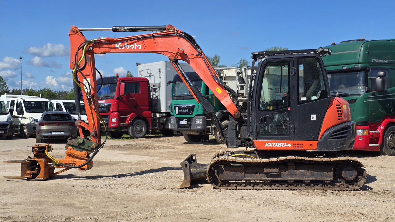 Kubota KX080-4, AXER 540 - Lesní traktor: obrázek 1 Kubota KX080-4, AXER 540 - Lesní traktor: obrázek 1