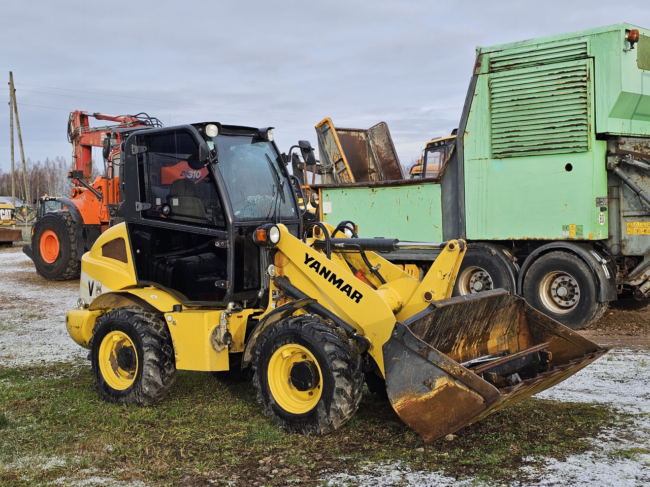 YANMAR V8, 744 hours! - Kolový nakladač: obrázek 2 YANMAR V8, 744 hours! - Kolový nakladač: obrázek 2
