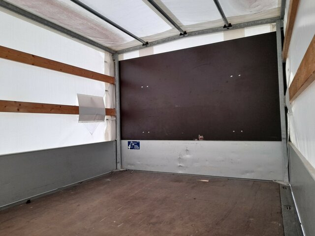 MERCEDES-BENZ Sprinter 316 DOKA 4X4+6 LOCURI+BENA TRANSPORT... - Minibus, Mikrobus: obrázek 2 MERCEDES-BENZ Sprinter 316 DOKA 4X4+6 LOCURI+BENA TRANSPORT... - Minibus, Mikrobus: obrázek 2