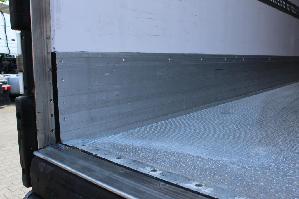 Lamberet TK SLXi Spectrum 2,65h Bi-Multi-Temp. TW LBW - Chladírenský návěs: obrázek 3 Lamberet TK SLXi Spectrum 2,65h Bi-Multi-Temp. TW LBW - Chladírenský návěs: obrázek 3