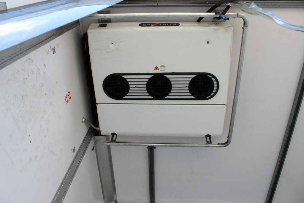 Lamberet Thermo King Spectrum Bi-Temp Doppelstock LBW - Chladírenský návěs: obrázek 4 Lamberet Thermo King Spectrum Bi-Temp Doppelstock LBW - Chladírenský návěs: obrázek 4