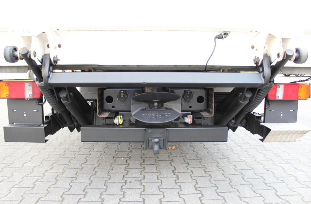 MAN TGL 8.180 E6 Koffer 7,3m LBW ANK Luft - Skříňový nákladní auto: obrázek 4 MAN TGL 8.180 E6 Koffer 7,3m LBW ANK Luft - Skříňový nákladní auto: obrázek 4