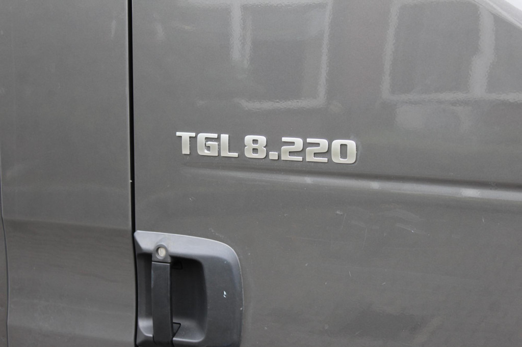 MAN TGL 8.220   Plane   AHK   6,1 m   Luft   Klima - Plachtový nákladní auto: obrázek 4 MAN TGL 8.220   Plane   AHK   6,1 m   Luft   Klima - Plachtový nákladní auto: obrázek 4