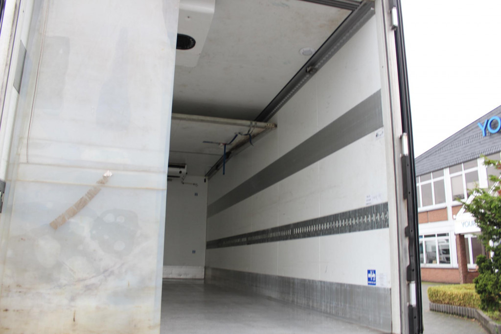 Mercedes-Benz Actros 1830 E6 TK T-1200R Multi Bi-Temp LBW AHK - Chladírenský nákladní automobil: obrázek 2 Mercedes-Benz Actros 1830 E6 TK T-1200R Multi Bi-Temp LBW AHK - Chladírenský nákladní automobil: obrázek 2