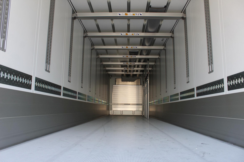 SCHMITZ Thermo KingA400 Blumen Ladebordwand Miete-Rent - Chladírenský návěs: obrázek 2 SCHMITZ Thermo KingA400 Blumen Ladebordwand Miete-Rent - Chladírenský návěs: obrázek 2