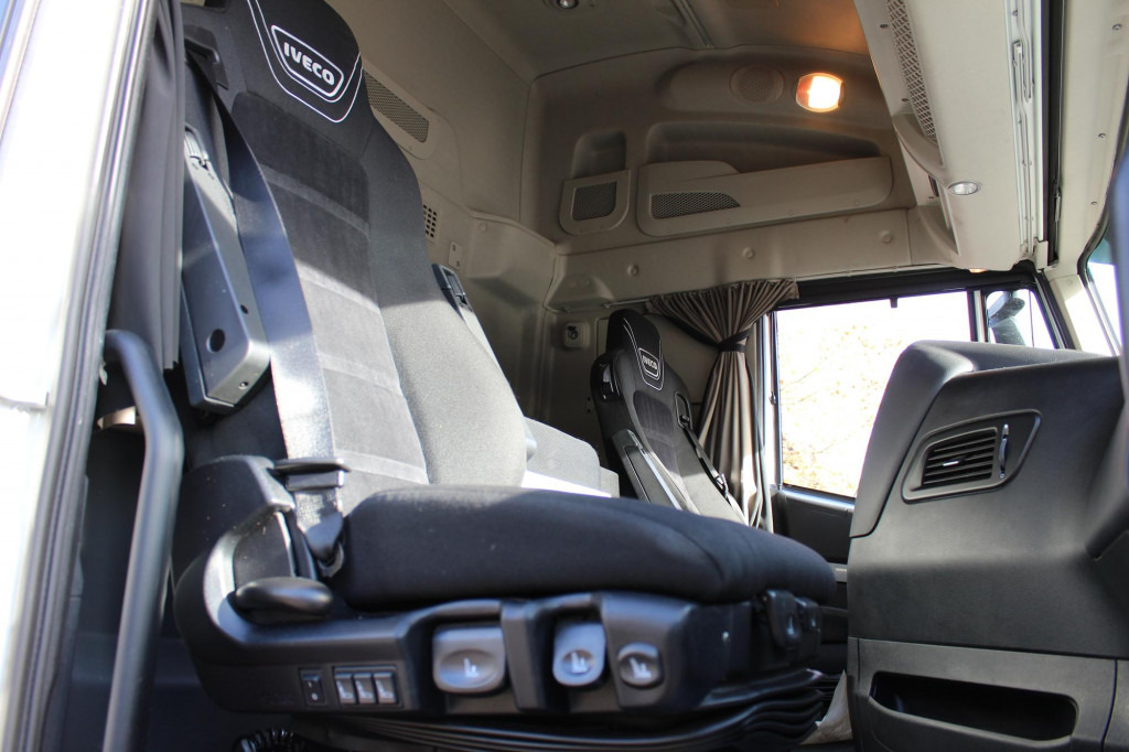 Iveco AS 510 Stralis Retarder ACC Kühlbox Navi Stdklima - Tahač: obrázek 3 Iveco AS 510 Stralis Retarder ACC Kühlbox Navi Stdklima - Tahač: obrázek 3