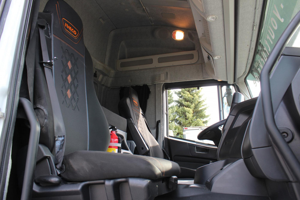 Iveco AT 460 E6 Retarder ACC LDW Hydraulik - Tahač: obrázek 4 Iveco AT 460 E6 Retarder ACC LDW Hydraulik - Tahač: obrázek 4