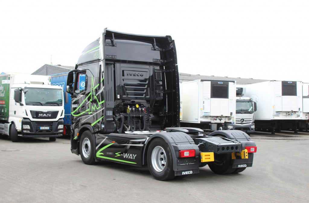 Iveco S-Way 480 Retarder  Standklima  2Tanks Navi LED leasing Iveco S-Way 480 Retarder  Standklima  2Tanks Navi LED: obrázek 12