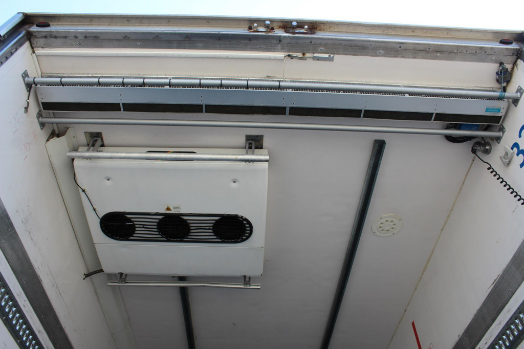 Volvo FM 420 E6 TK T-1200 Spect. Bi-Temp. Strom LBW TW - Chladírenský nákladní automobil: obrázek 2 Volvo FM 420 E6 TK T-1200 Spect. Bi-Temp. Strom LBW TW - Chladírenský nákladní automobil: obrázek 2