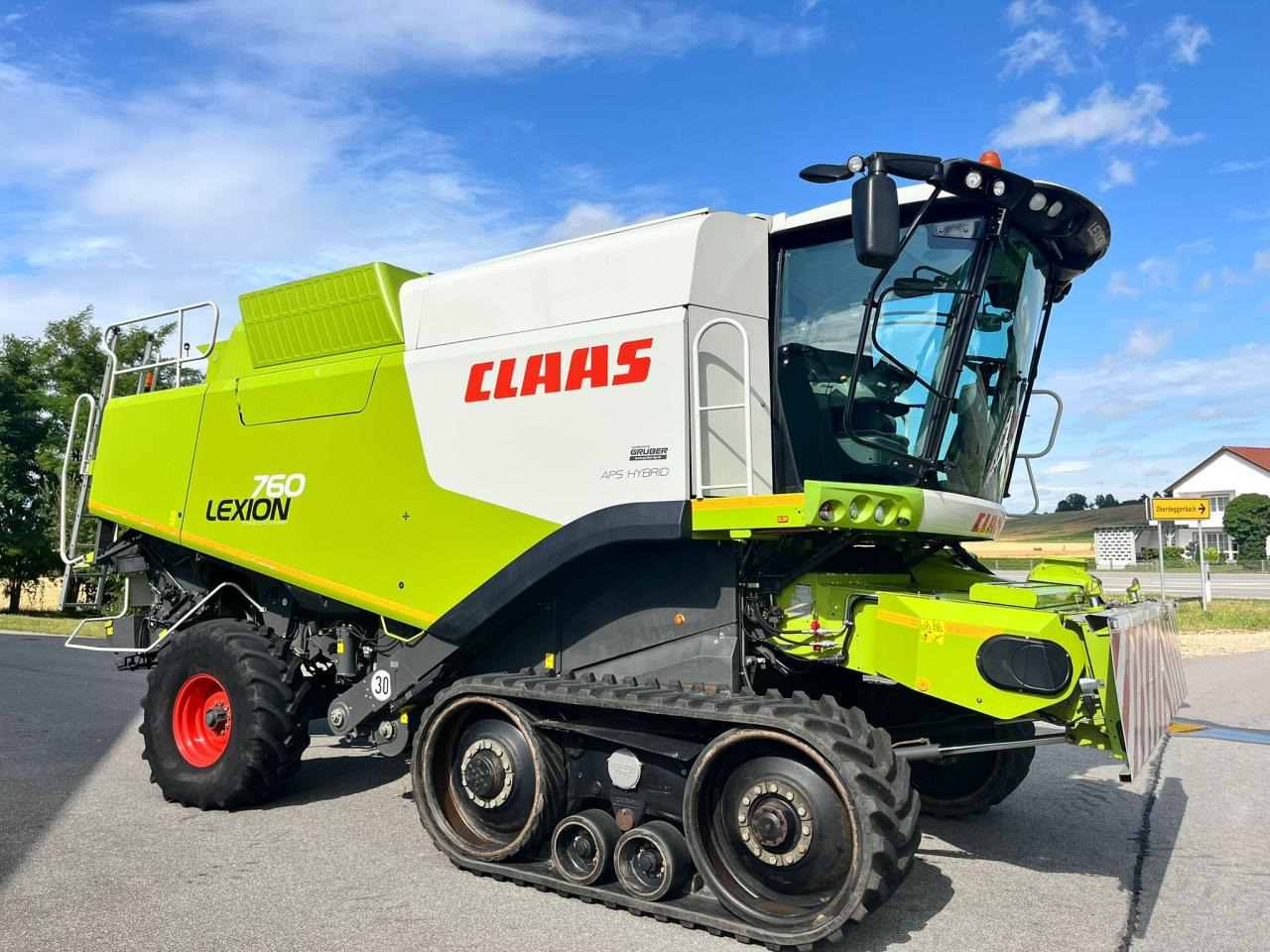 CLAAS Lexion 760TT, 30 km/h, SW V900 2x Laser - Sklízecí mlátička: obrázek 1 CLAAS Lexion 760TT, 30 km/h, SW V900 2x Laser - Sklízecí mlátička: obrázek 1