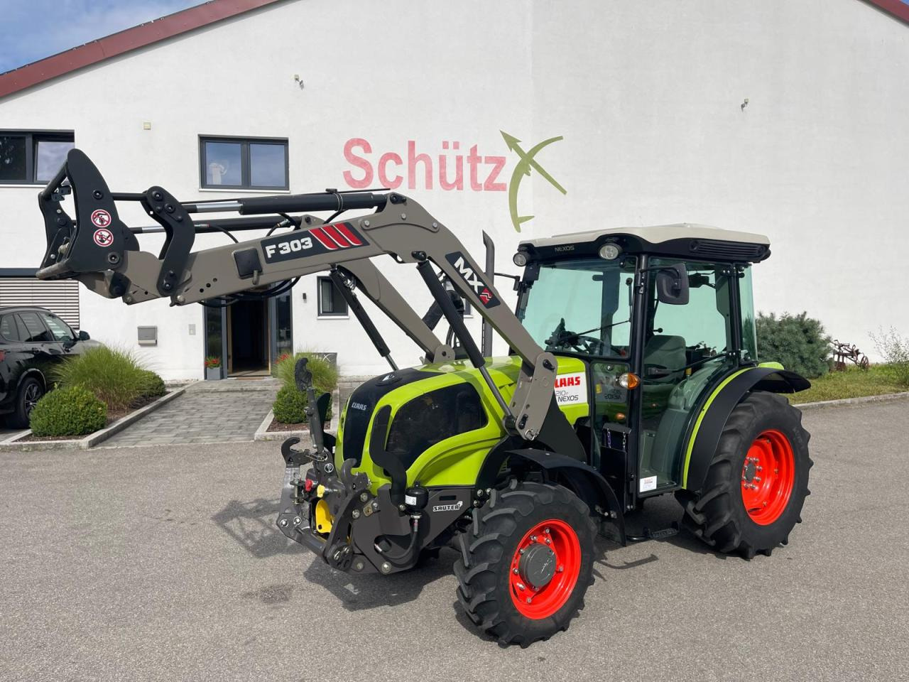 CLAAS Nexos 210 mit Frontlader, 236Bh, FZW, NEUWERTIG! - Traktor: obrázek 1 CLAAS Nexos 210 mit Frontlader, 236Bh, FZW, NEUWERTIG! - Traktor: obrázek 1